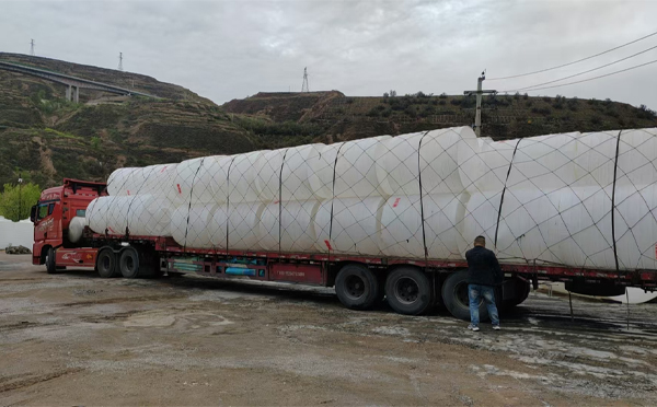 肃南PE吨桶交付中